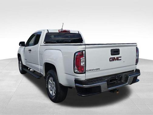 2018 GMC Canyon Base