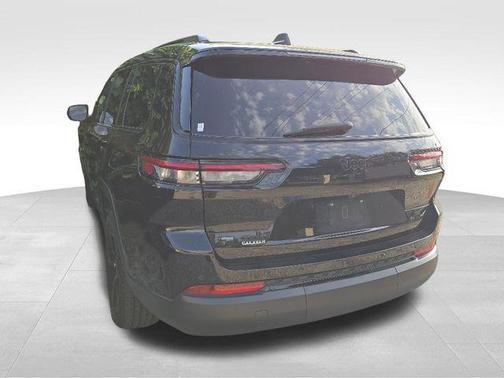 2021 Jeep Grand Cherokee L Altitude
