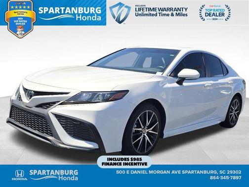 2022 Toyota Camry SE
