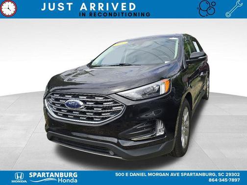 2022 Ford Edge Titanium