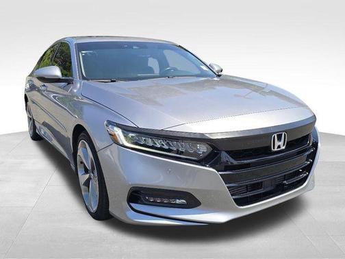 2020 Honda Accord Touring 2.0T