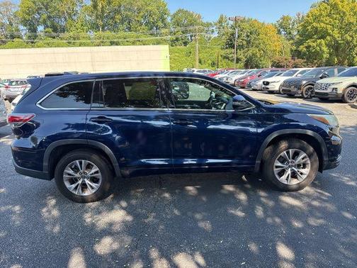 2016 Toyota Highlander LE Plus