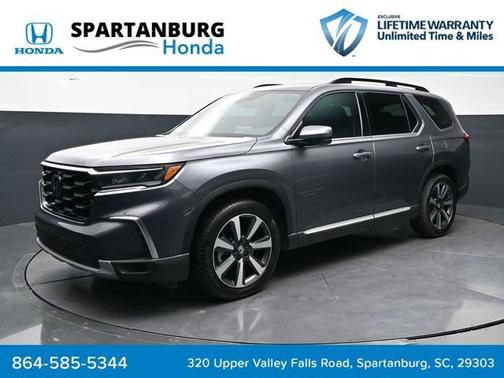 Modern Steel Metallic 2024 Honda Pilot