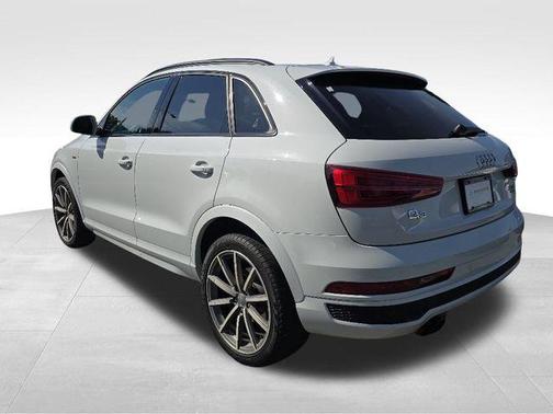 2017 Audi Q3 2.0T Prestige