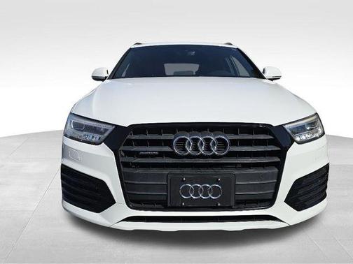 2017 Audi Q3 2.0T Prestige