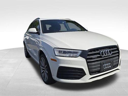 2017 Audi Q3 2.0T Prestige