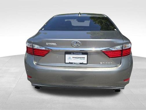 2015 Lexus ES 350 Crafted Line