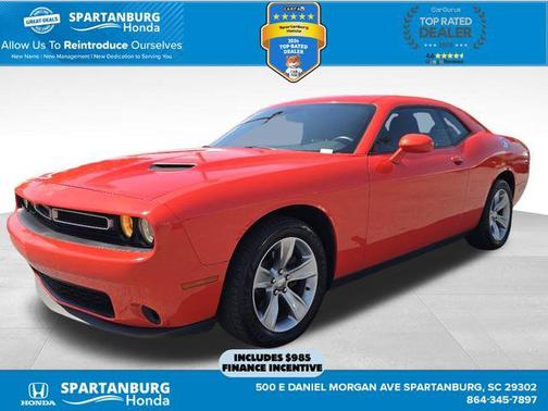 2016 Dodge Challenger SXT