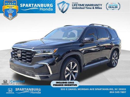 2025 Honda Pilot Touring 8-Passenger