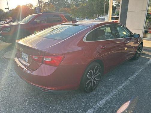 2017 Chevrolet Malibu 1LT