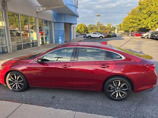 2017 Chevrolet Malibu 1LT