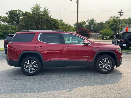 2023 GMC Acadia FWD SLT