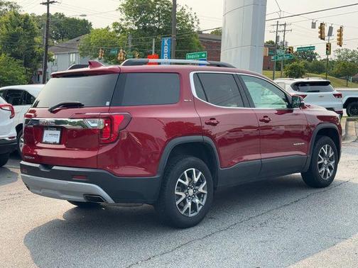 2023 GMC Acadia FWD SLT