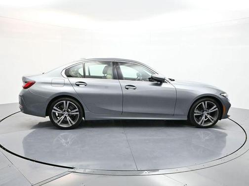 2024 BMW 330 i