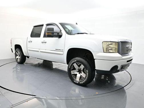 2008 GMC Sierra 1500 Denali Crew Cab