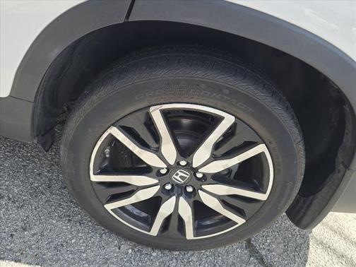 2022 Honda Pilot Touring 8-Passenger