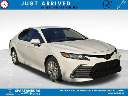 2022 Toyota Camry LE