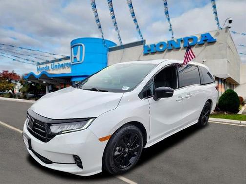 2023 Honda Odyssey 