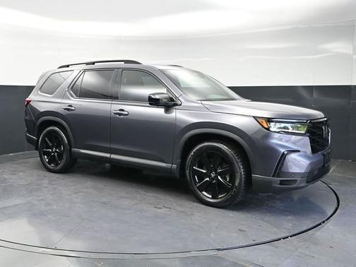 Modern Steel Metallic 2025 Honda Pilot