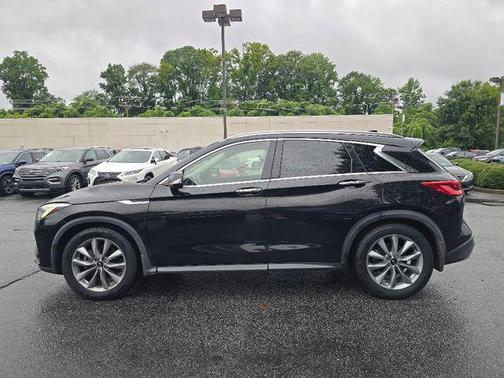 2021 INFINITI QX50 LUXE