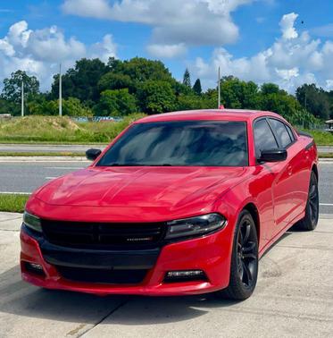 2016 Dodge Charger SXT