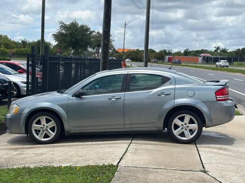 2008 Dodge Avenger SXT Sedan 4D