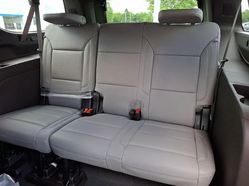 Lakeshore Blue 2026 Chevrolet Suburban LT