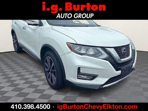 White 2019 Nissan Rogue SL