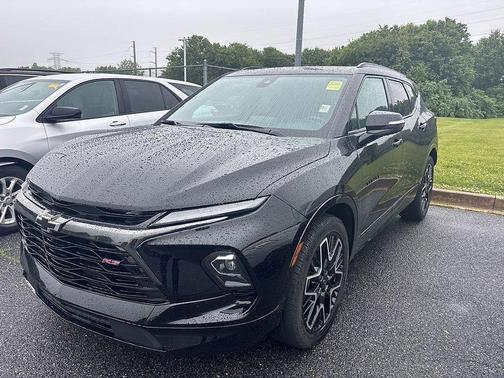 Black 2023 Chevrolet Blazer RS
