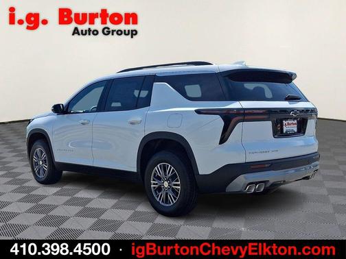 Summit White 2027 Chevrolet Traverse LT