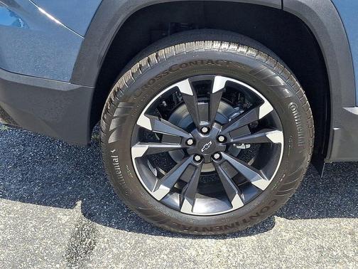 Lakeshore Blue 2027 Chevrolet Equinox RS