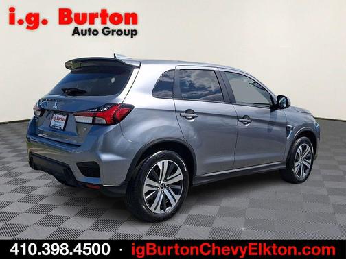 Silver Alloy 2023 Mitsubishi Outlander Sport 2.0 ES