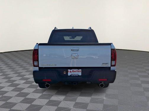 2021 Honda Ridgeline Sport