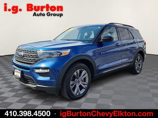 Blue Metallic 2022 Ford Explorer XLT