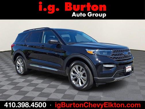 Black Metallic 2023 Ford Explorer XLT