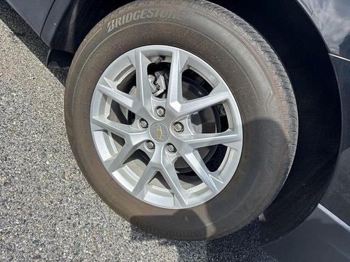Black Metallic 2023 Chevrolet Equinox 1LT