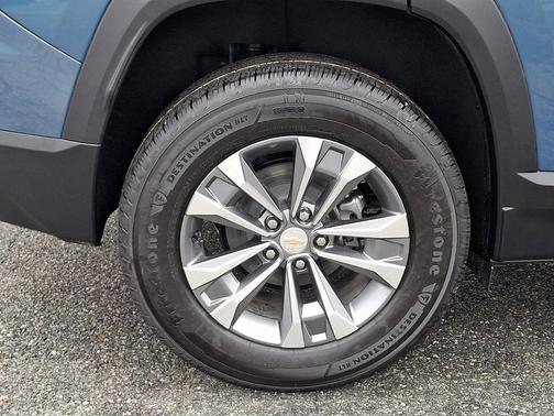 Lakeshore Blue 2026 Chevrolet Equinox LT