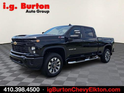 Black 2026 Chevrolet Silverado 2500 Custom