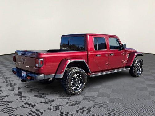 Snazzberry Pearlcoat 2021 Jeep Gladiator Mojave