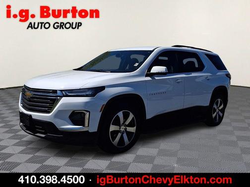 Summit White 2023 Chevrolet Traverse LT Leather