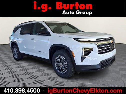Summit White 2026 Chevrolet Traverse LT