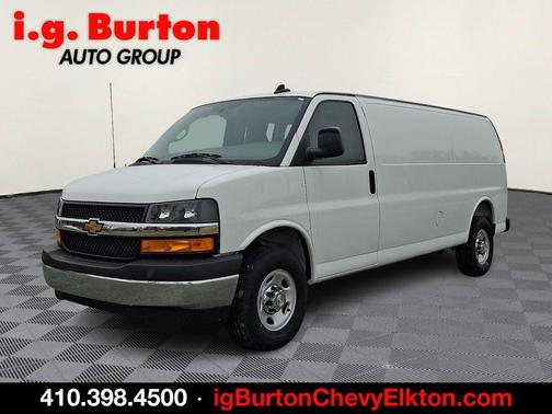 2025 Chevrolet Express 2500 Work Van