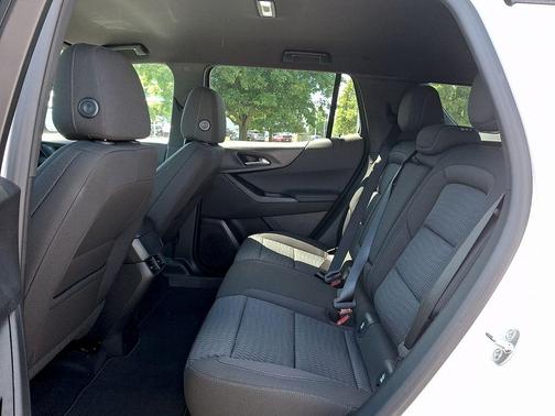 Summit White 2026 Chevrolet Equinox LT