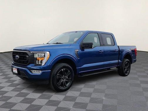 Blue Metallic 2022 Ford F-150 XLT