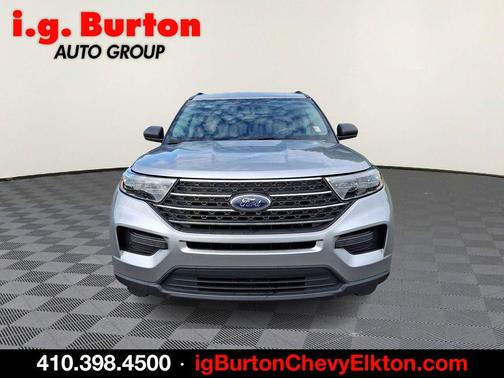 Silver Metallic 2022 Ford Explorer XLT