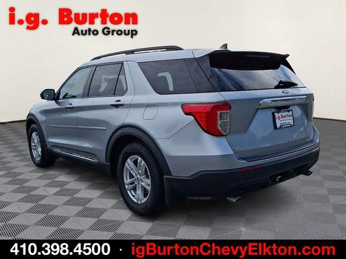 Silver Metallic 2022 Ford Explorer XLT