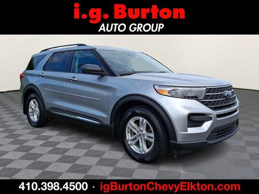 Silver Metallic 2022 Ford Explorer XLT