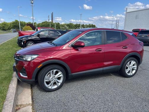 Chili Red Metallic 2021 Buick Encore GX Preferred