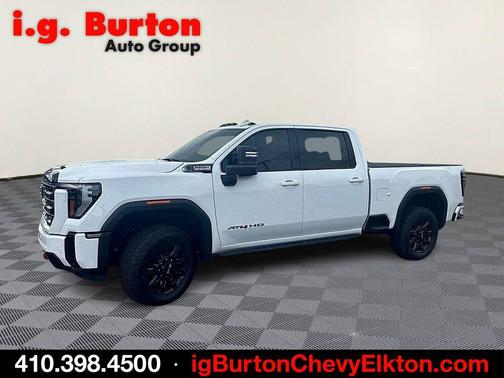 Summit White 2025 GMC Sierra 2500 AT4
