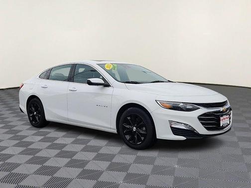 Summit White 2023 Chevrolet Malibu LT